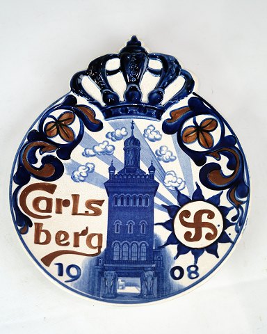Brewery Plate Carlsberg 1908 - Earthenware - Decorated With The Elephant Gate - 
Aluminia
Great condition
