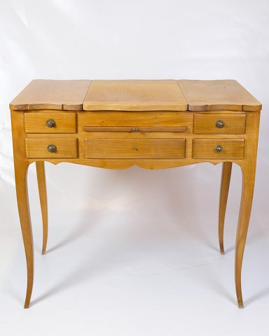 Dressing Table With Built-in Drawers and Mirror - Light Mahogany - Louis XV 
Style - 1920s
Great condition
