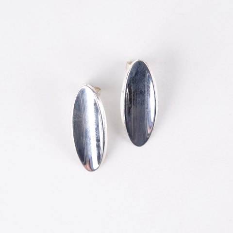Ovale ørestikker – Hans Hansen – Sterling sølv – No. 427
