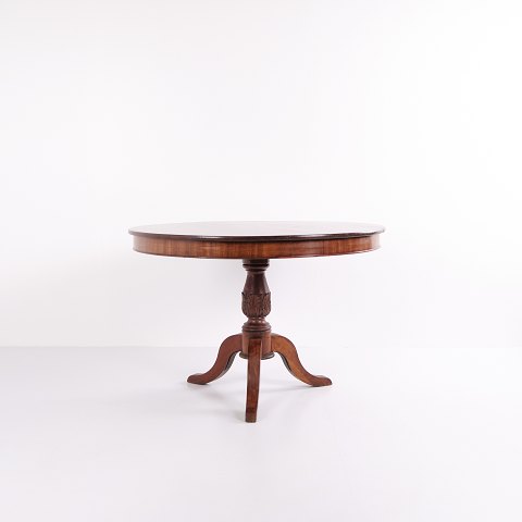 Entrance / Lobby Table – Mahogany – Pedestal Table – 19th Century