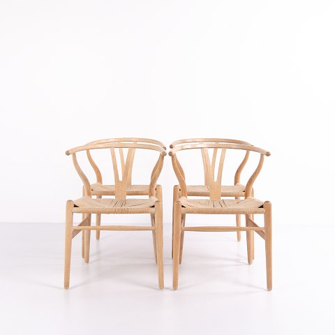 Set of Wishbone Chairs – Hans J. Wegner – Model CH24 – Oak & Natural Cord – Carl Hansen & Søn – 1960s