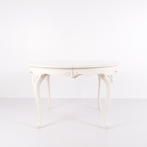 Antique Round Dining Table With Extension - Neo Rococo Style - White Painted With Decorative Details - 1920s