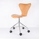 Seven Office Chair - Model 3117 - Patinated Natural Leather - Swivel Function - Arne Jacobsen - Fritz Hansen